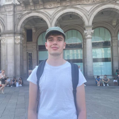 Niels  zoekt een Studio / Kamer in Enschede