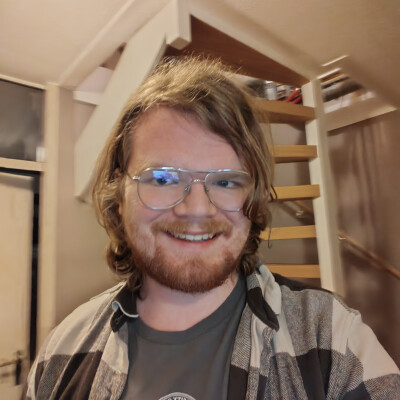 Jeffrey zoekt een Studio / Kamer in Enschede